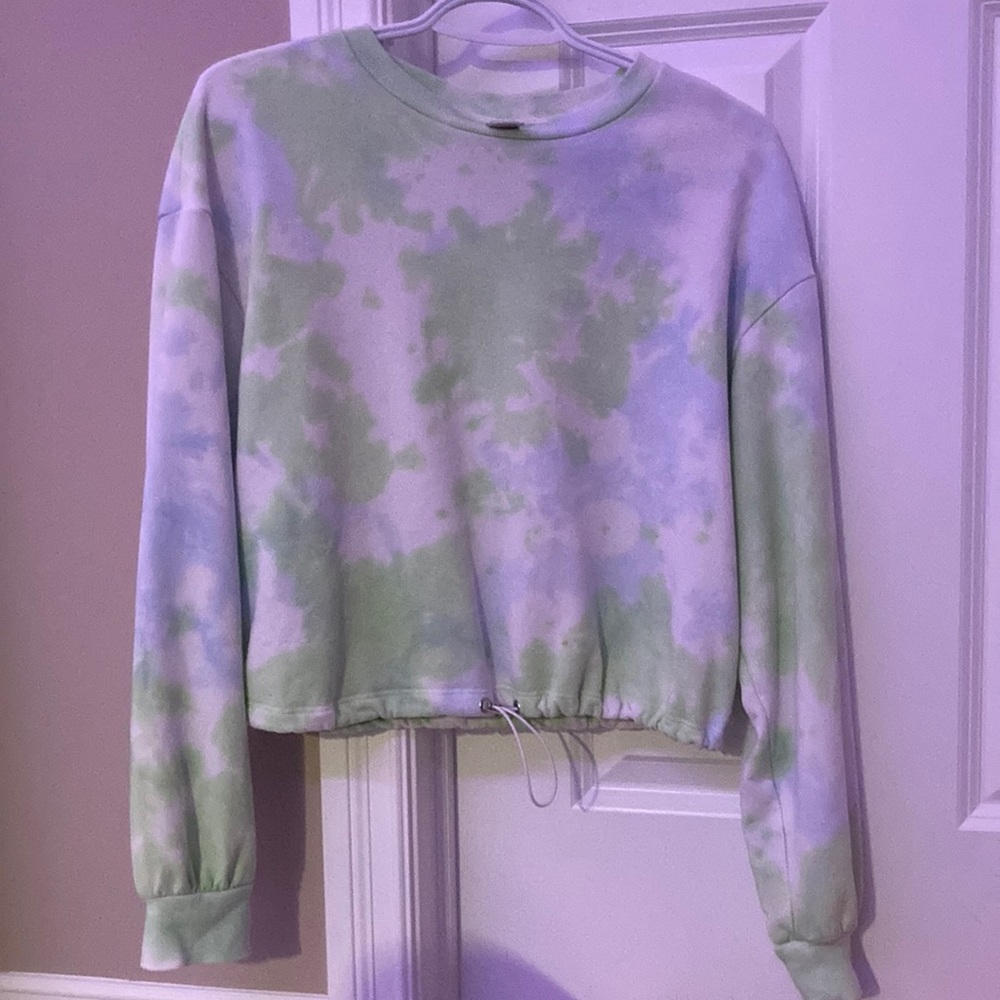 Yishion Cropped Sweatshirt, M Womens